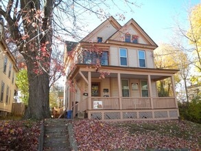 134 Bassett St in Syracuse, NY - Building Photo - Building Photo
