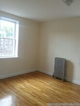 66 Egmont St in Brookline, MA - Foto de edificio - Building Photo