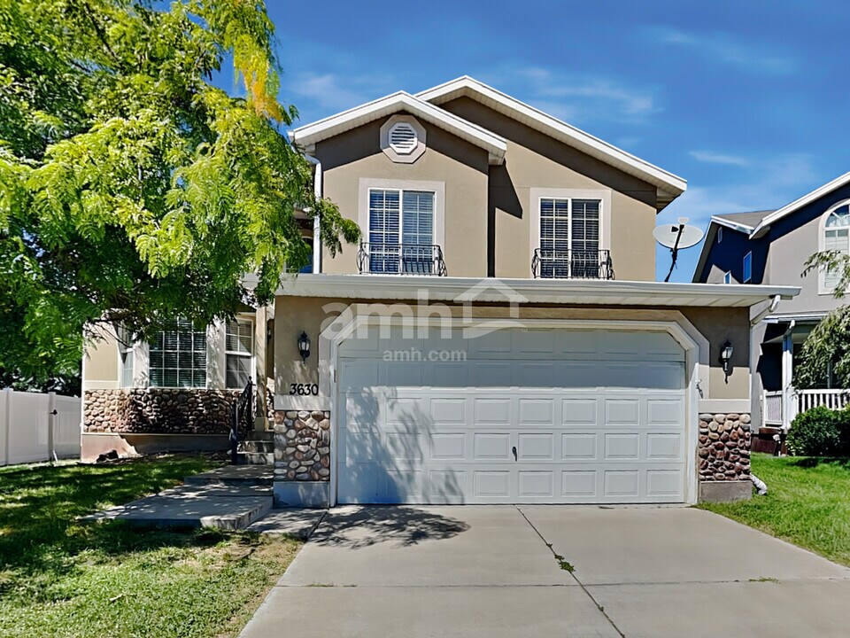 3630 New Land Loop in Lehi, UT - Building Photo