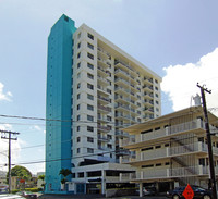 Summer Villa in Honolulu, HI - Foto de edificio - Building Photo