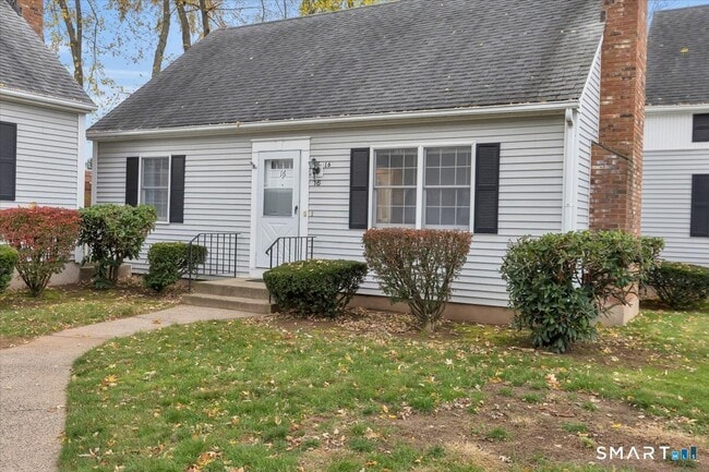 102 Wetherell St in Manchester, CT - Building Photo - Building Photo