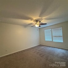 8012 Camden Crossing in Lowell, NC - Building Photo - Building Photo