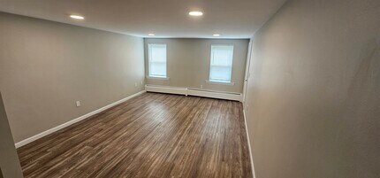 100 Bedford St in Manchester, NH - Building Photo - Building Photo