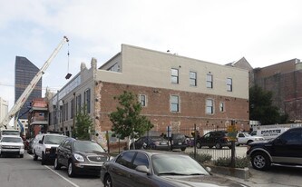 800 Magazine St in New Orleans, LA - Building Photo
