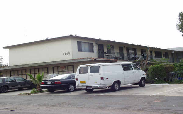 Pacific Daytona Apartments in Lemon Grove, CA - Building Photo - Building Photo