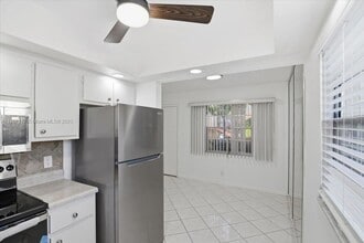 13350 SW 1st St in Pembroke Pines, FL - Building Photo - Building Photo