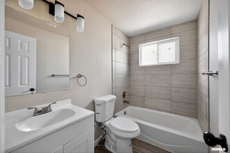 1341 Xanadu St in Aurora, CO - Building Photo - Building Photo