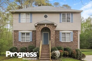 55 Travelers Way S W in Marietta, GA - Building Photo