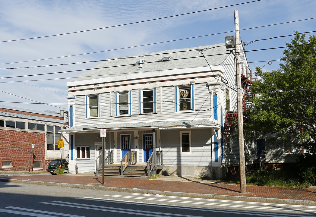 289-291 Cumberland Ave in Portland, ME - Foto de edificio