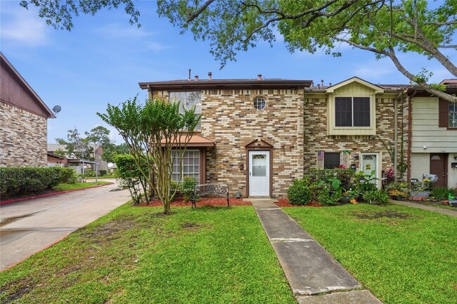 1508 S 8th St in La Porte, TX - Building Photo - Building Photo