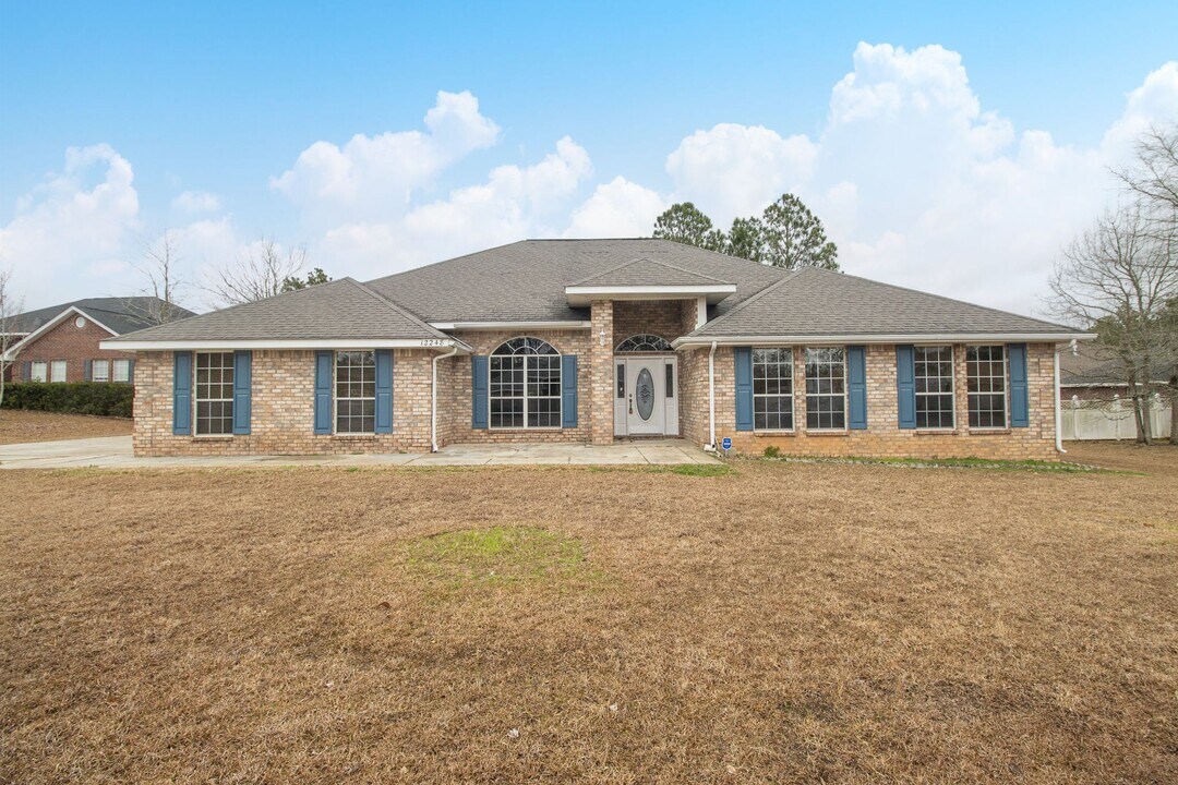 12248 Trish Blvd in D'Iberville, MS - Building Photo
