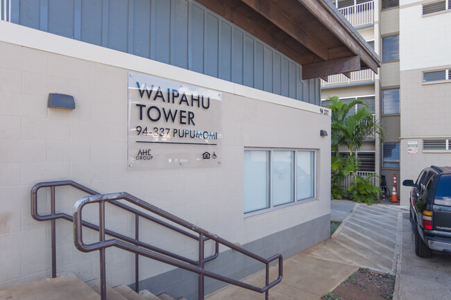 Waipahu Towers in Waipahu, HI - Foto de edificio - Building Photo