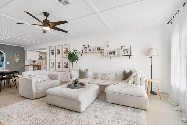 property at 232 Wellesley Dr