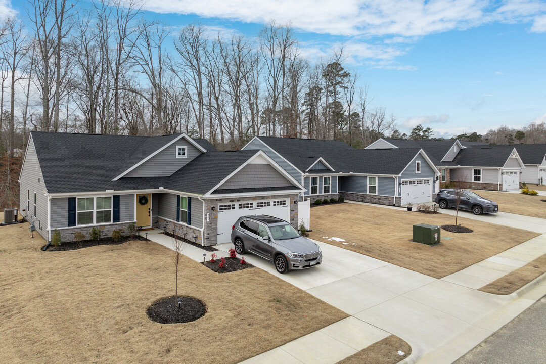 Waller Mill Heights Condos in Williamsburg, VA - Building Photo