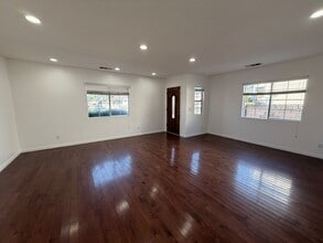 3bed / 2 bath House for Rent in Monterey Park! in Monterey Park, CA - Foto de edificio - Building Photo