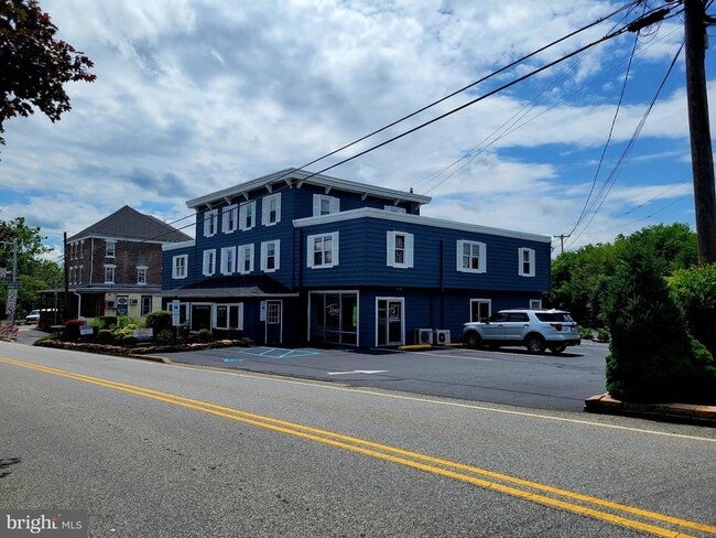 25 E Bridge St in Collegeville, PA - Building Photo - Building Photo