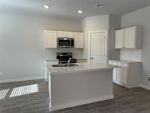 17050 Lantana Lp in Newalla, OK - Building Photo - Building Photo