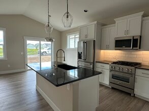 2891 Jeannette Rankin Dr in Helena, MT - Building Photo - Building Photo