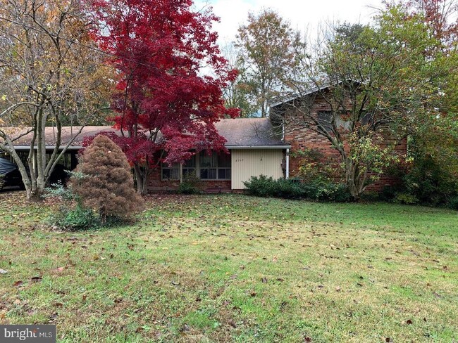 property at 3743 Chain Bridge Rd
