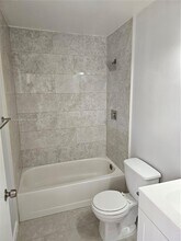 5849 Wiley St in Hollywood, FL - Building Photo - Building Photo