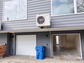 6308 26th Ave NW in Seattle, WA - Building Photo - Building Photo