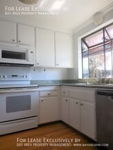 16 Cape Hatteras Ct in Redwood City, CA - Building Photo - Building Photo