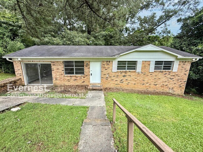 property at 900 Von Dale Dr