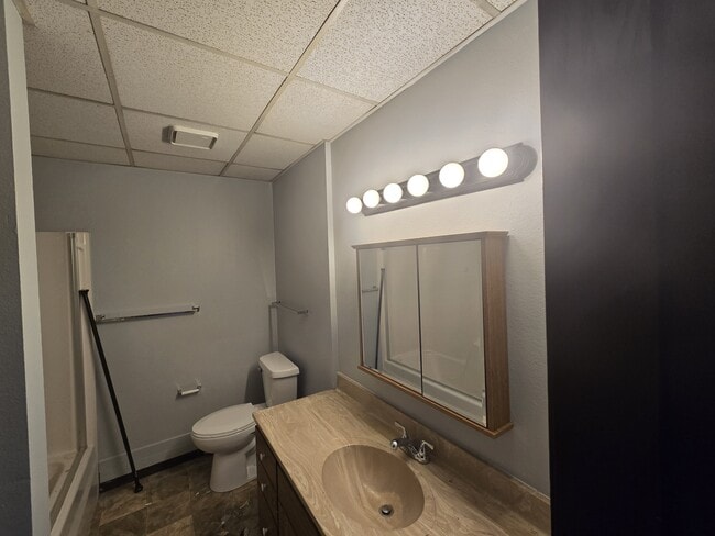3205 8th St, Unit 1 in Marion, IA - Foto de edificio - Building Photo
