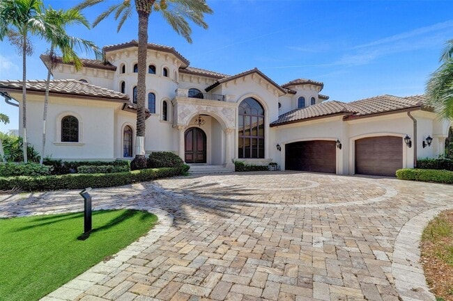 property at 2582 SE 9th St