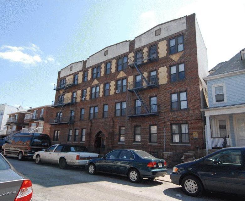 199 Bay 17th St in Brooklyn, NY - Building Photo