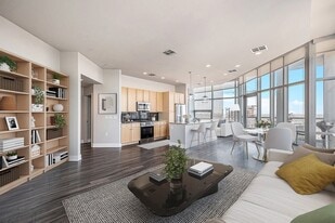 1600 Glenarm Place in Denver, CO - Building Photo