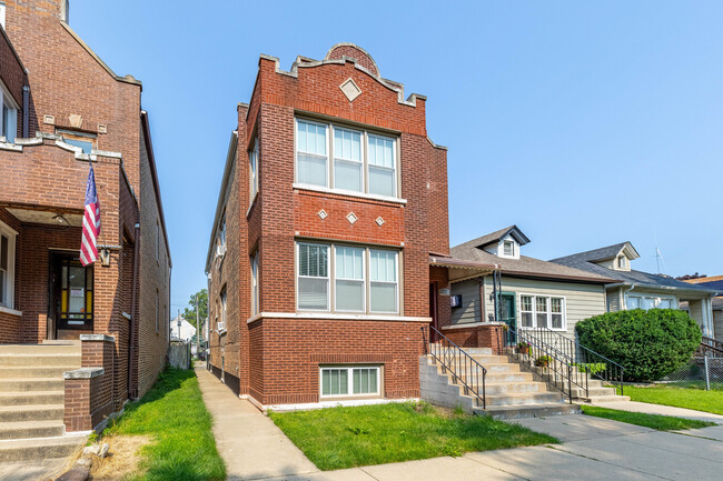 4418 S Francisco Ave in Chicago, IL - Building Photo - Building Photo