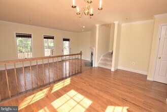 7919 Blue Gray Cir in Manassas, VA - Foto de edificio - Building Photo