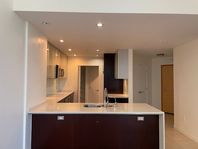 1441 Ninth Ave in San Diego, CA - Building Photo - Building Photo