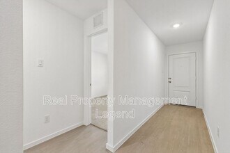 216 Asterwood Ln in Sherman, TX - Building Photo - Building Photo