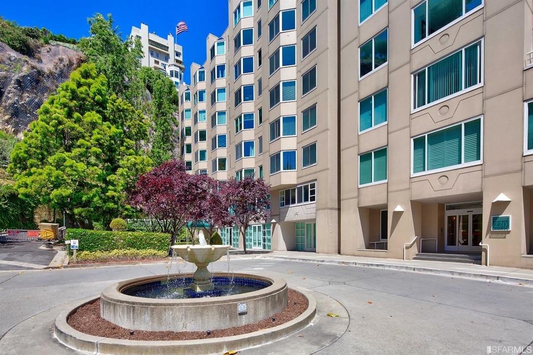 111 Chestnut St-Unit -112 in San Francisco, CA - Building Photo