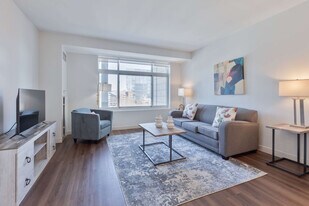 350 Third St, Unit FL8-ID1345373P in Cambridge, MA - Building Photo