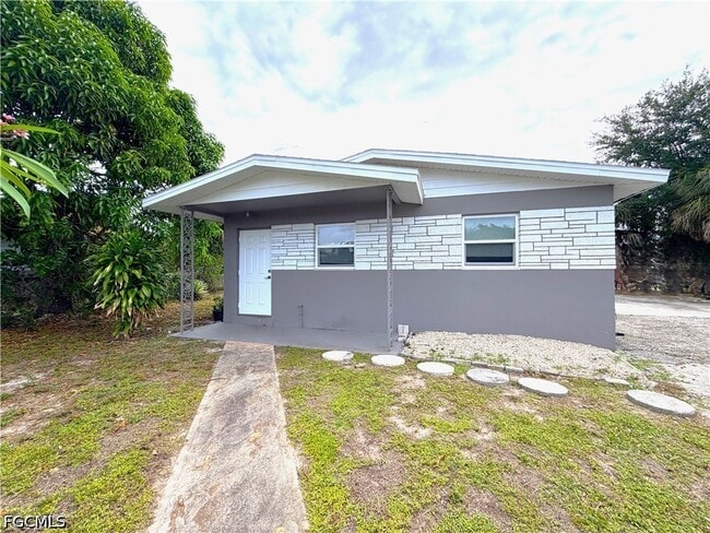 property at 1759 Aquarius Ct