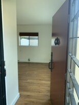 7156 Lexington Ave, Unit 7154 in West Hollywood, CA - Building Photo