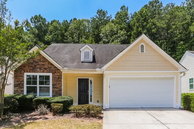 property at 3925 Pine Village Pl