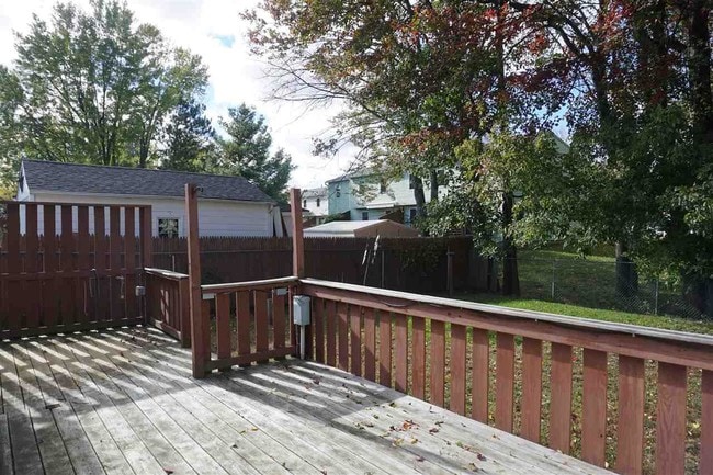 96 Birch Ct in Burlington, VT - Building Photo - Building Photo