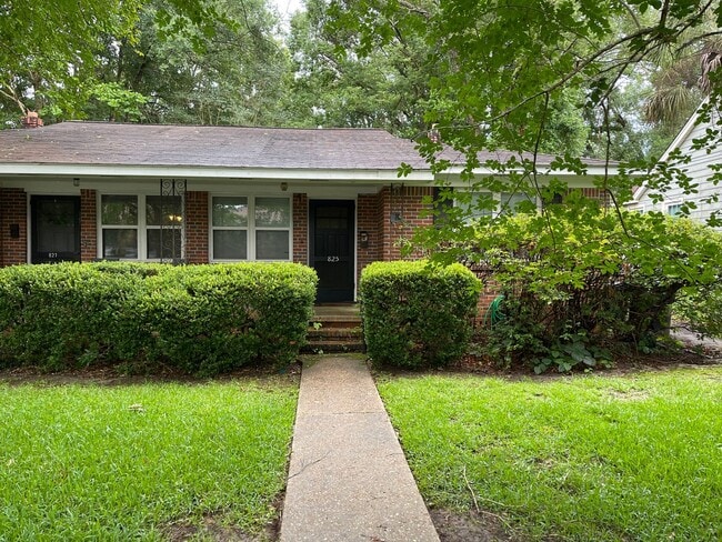 property at 825-827 Ingleside Ave