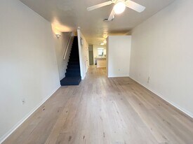 4415 SW 34th St in Gainesville, FL - Building Photo