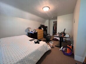 92 Pleasant St, Unit 3 in Cambridge, MA - Building Photo - Building Photo