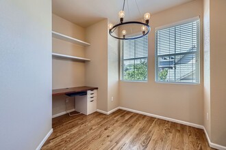9516 Halstead Ln in Lone Tree, CO - Building Photo - Building Photo