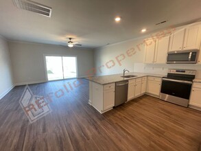 6917 Outfall Point Ln in Raleigh, NC - Building Photo - Building Photo