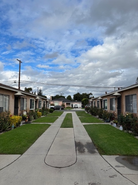 7916 2nd St, Unit 7914 2nd Street in Downey, CA - Foto de edificio
