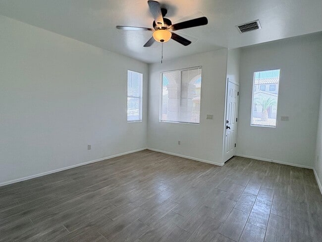 1680 W Green Thicket Way in Tucson, AZ - Building Photo - Building Photo