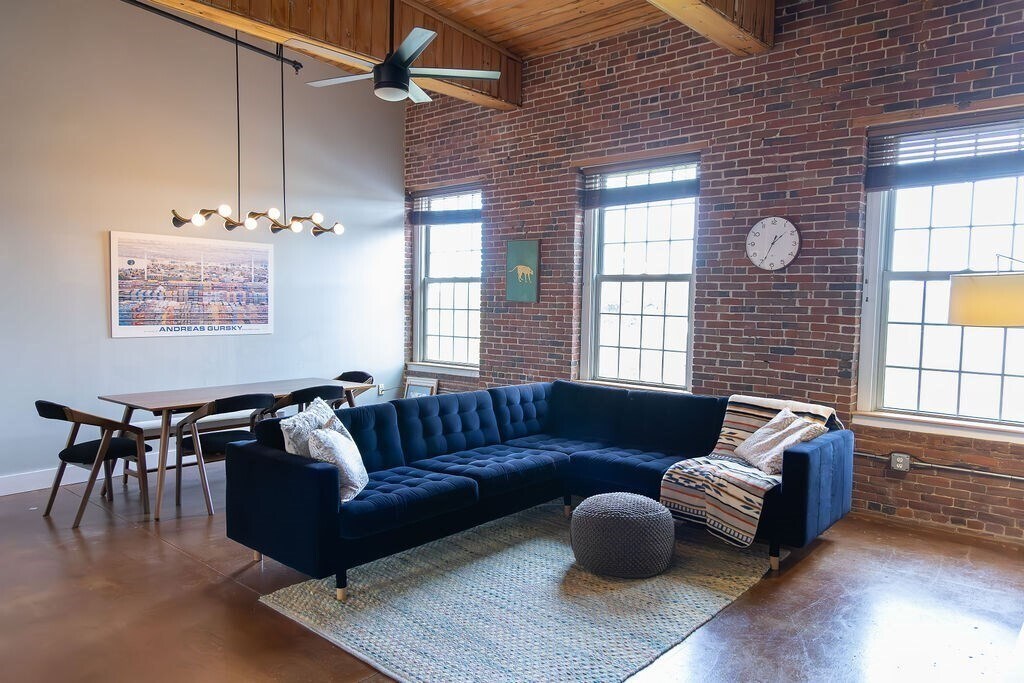 130 John St in Lowell, MA - Building Photo