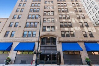 Printer's Square in Chicago, IL - Building Photo - Building Photo